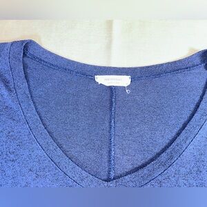 Women's Blue relaxed flattering tapered to waist V-Neck Sweater